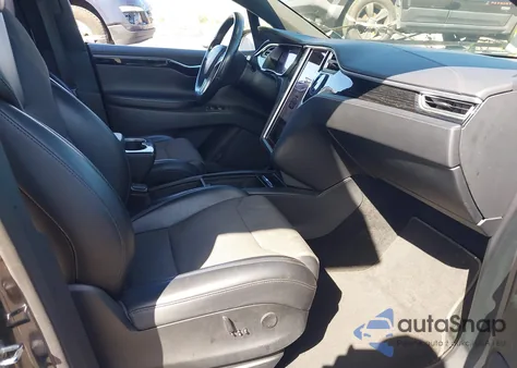 2017 Tesla Model X 100D/75D/90D from USA, damaged, VIN 5YJXCBE28HF067826